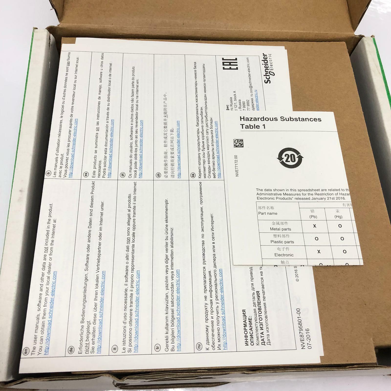 Schneider Electric Lexium 28 LXM28AU01M1X 113817 AC Servo Drive 230V 0.9A 100W