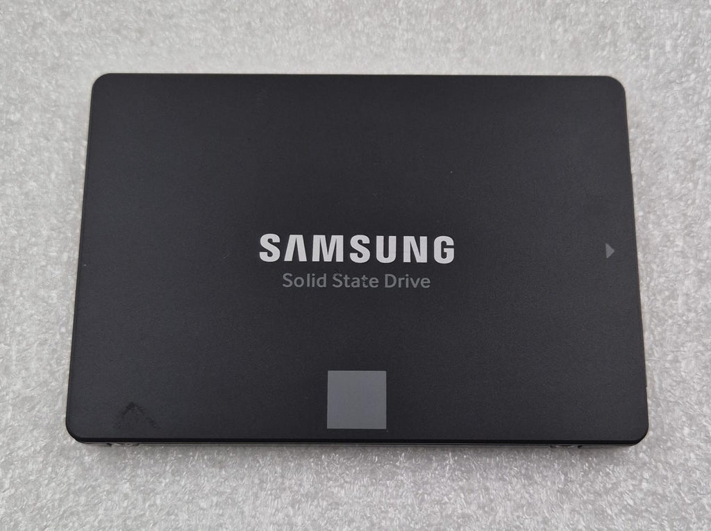 SAMSUNG V-NAND SSD 860 EVO 1TB MZ-76E1T0 MZ7LH1T0HMLU 2.5