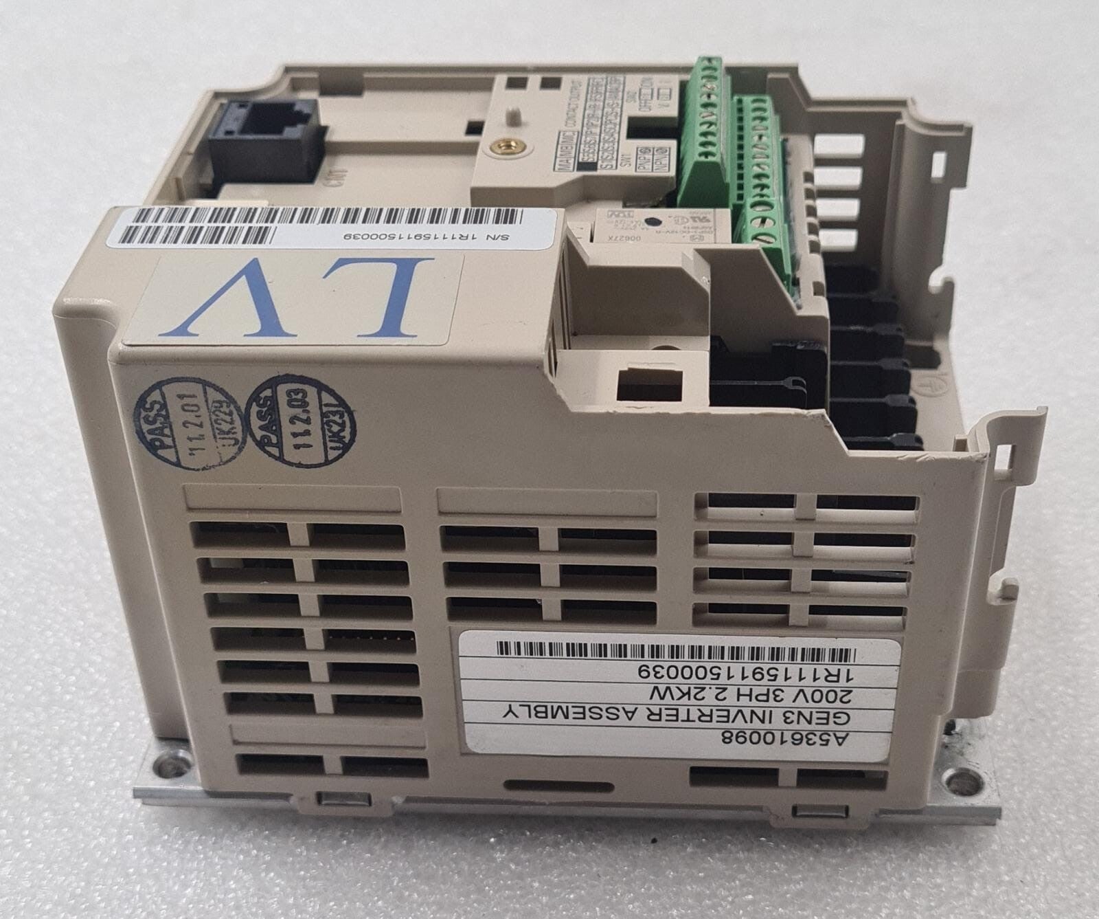 YASKAWA LV CIMR-V7SC22P2 A53610098 GEN3 INVERTER ASSEMBLY 200V 3PH 2.2KW E131457