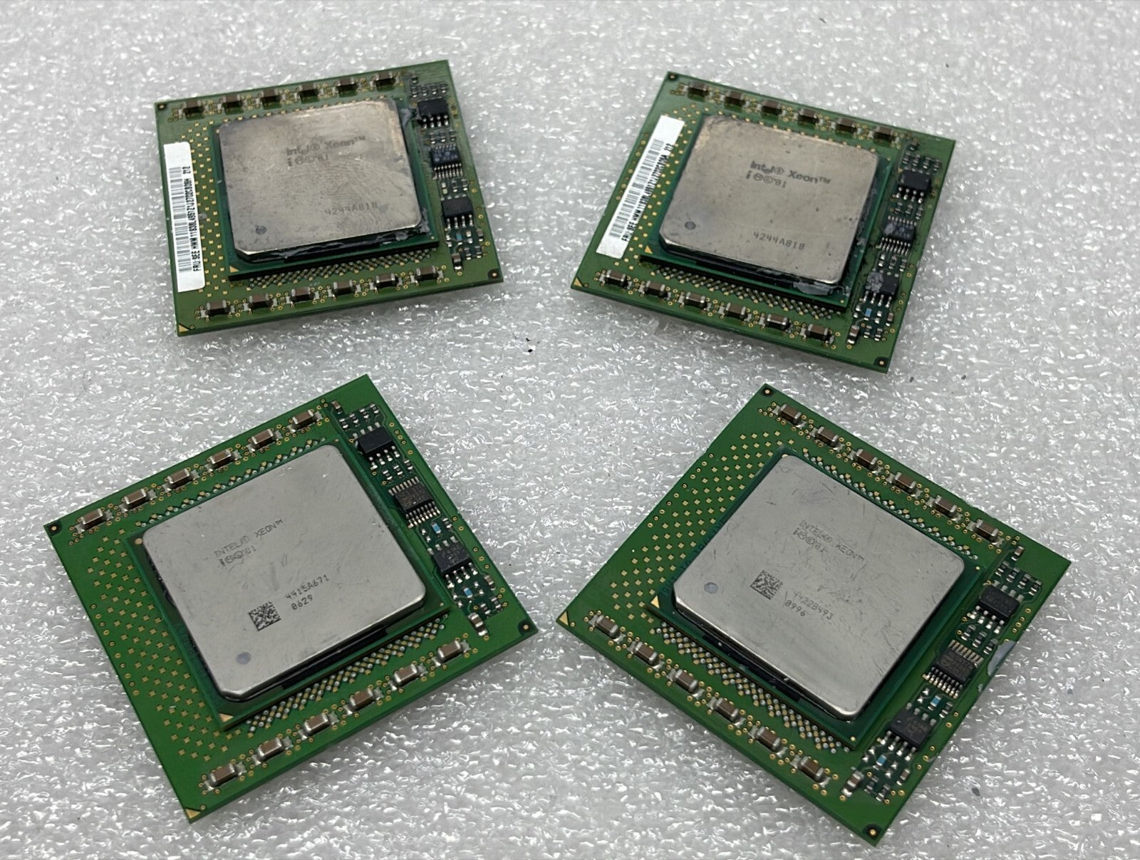 [LOT OF 4] Intel XEON i 01 2800DP/512L2/400/1.5V CPU PROCESSOR