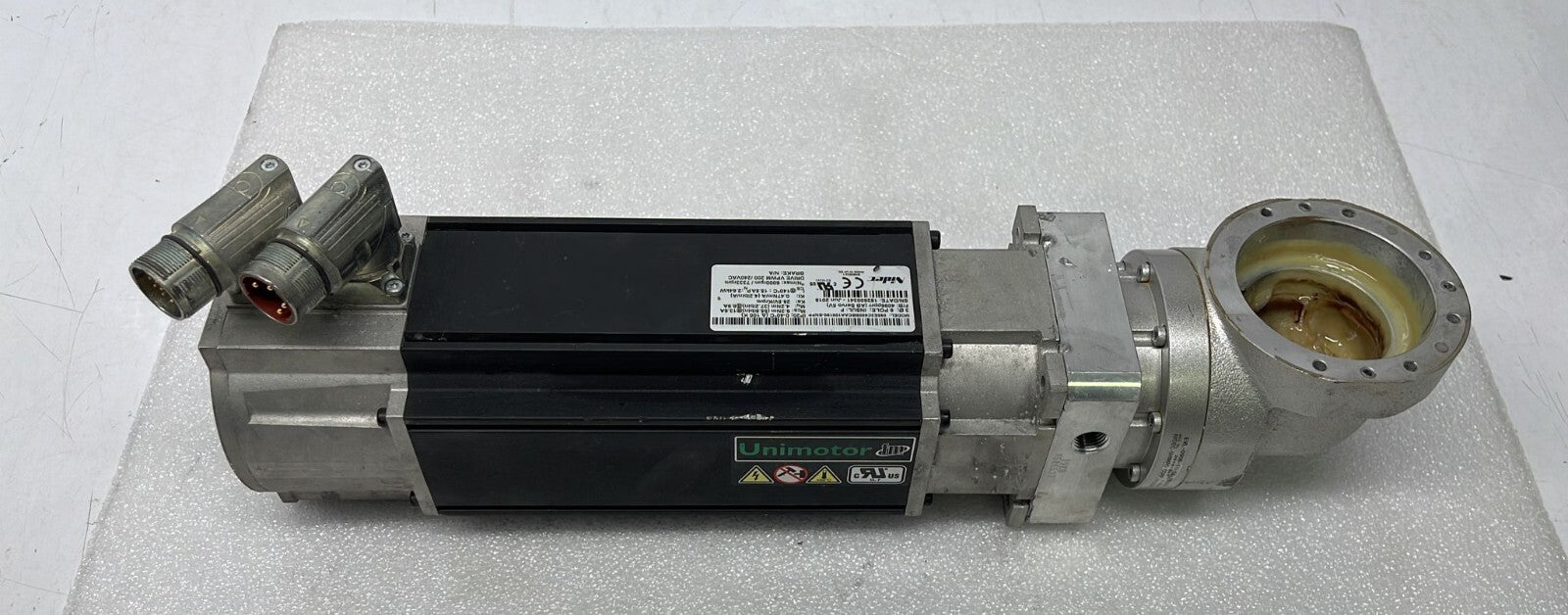 Nidec Servo Motor 095E3C600BBCAA100190-SNPP W/ EVL-090B-10-S6-19EB19
