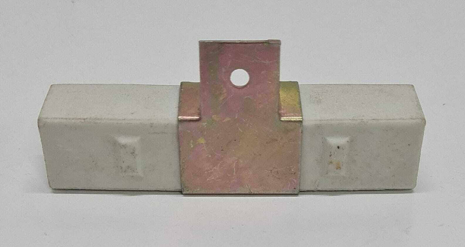 [LOT 4] RES CHAS MNT 40W 22 OHM J Ceramic Power Resistor 90X20X20 mm