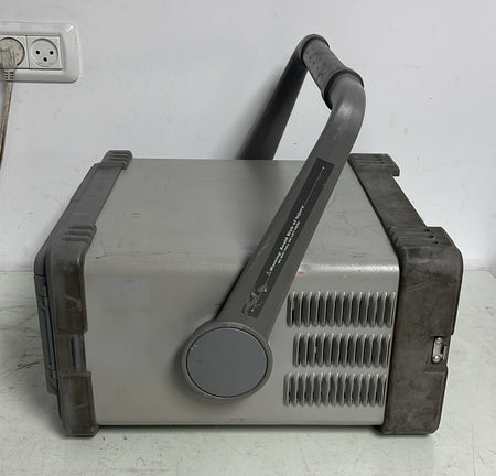 Agilent E4411B side ventilation view