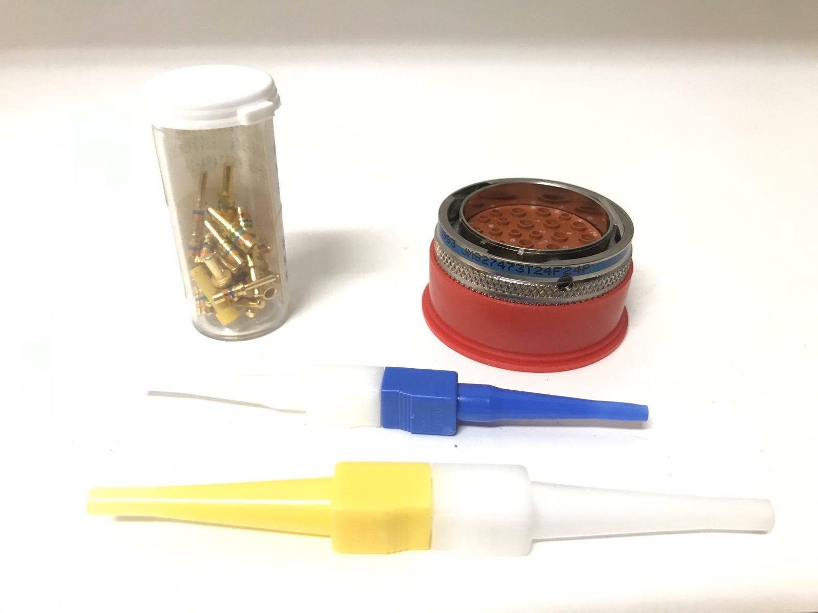 Amphenol Aerospace Circular Connector with Crimp Pins Ins Ex MS90376-28R