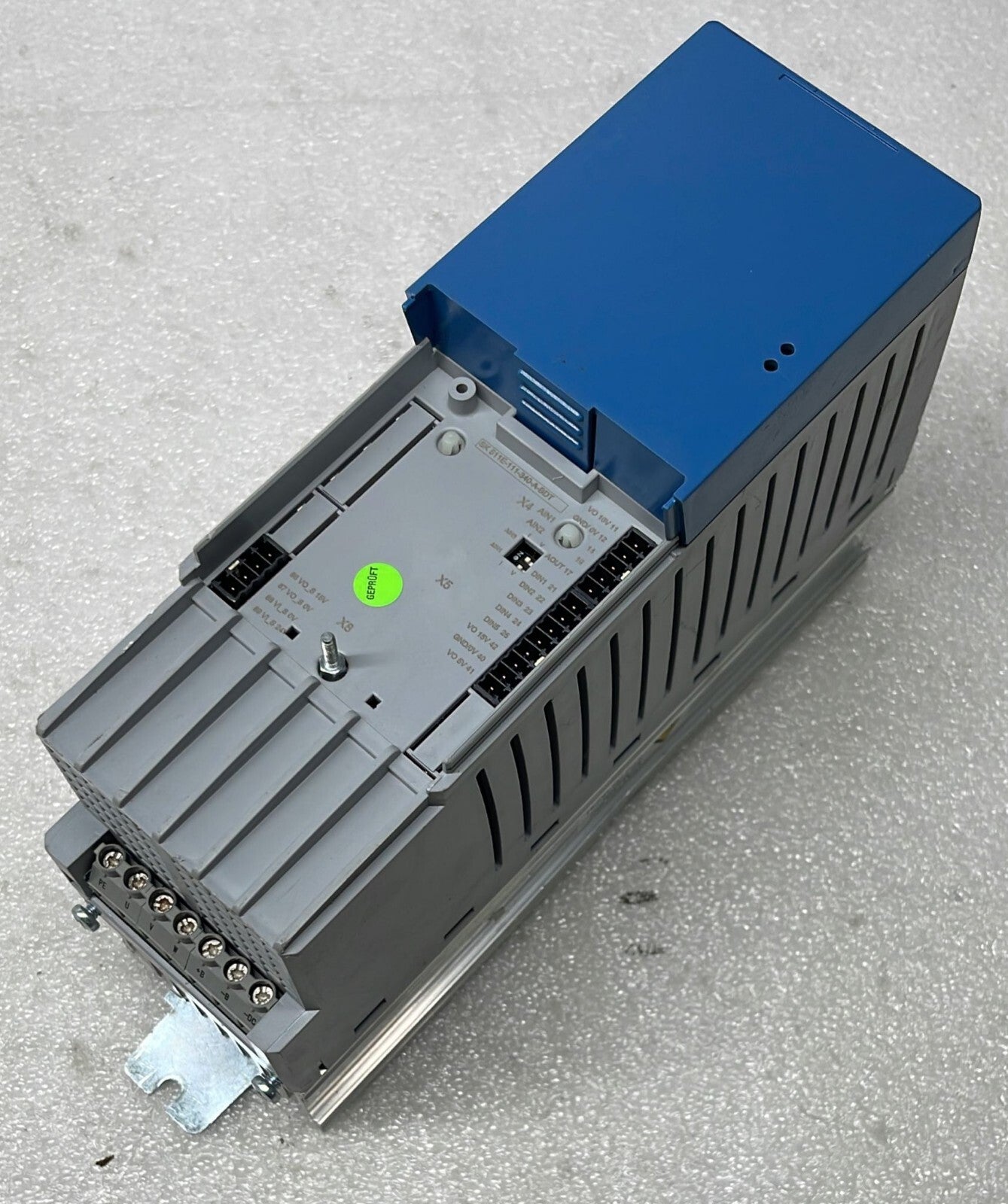 NORDAC INVERTER DRIVE SK 511E-111-340-A-BDT P/N 275780112 **AS IS**