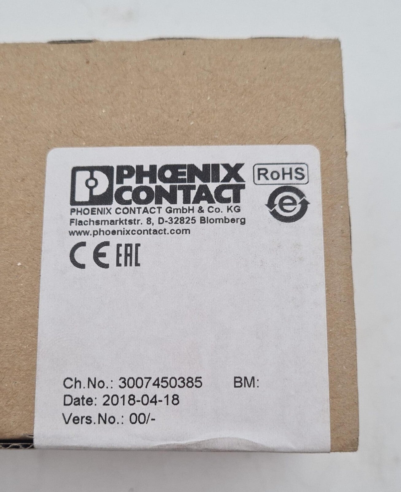 [4 pcs in box] NEW - PHOENIX CONTACT IB IL 24 DO 4-ME 2863931 Digital Module