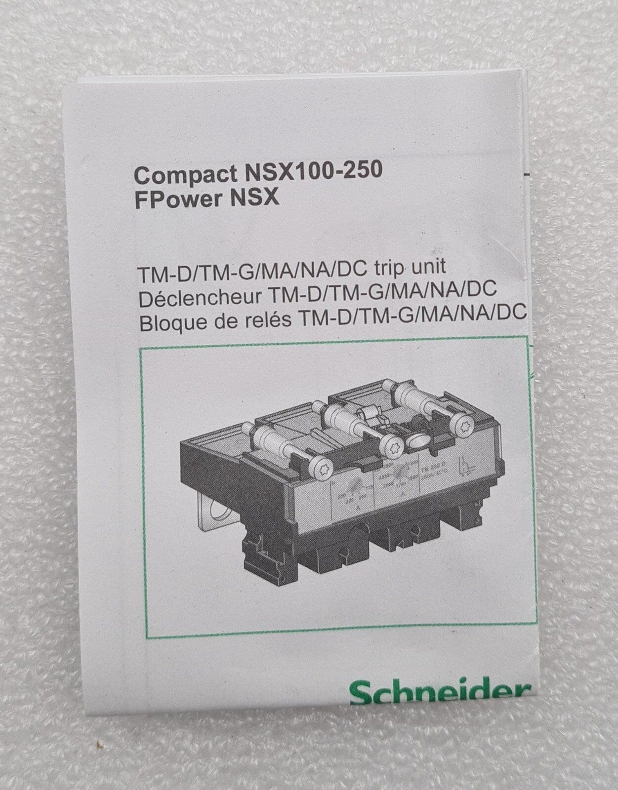 NEW - Schneider Electric LV431500 Compact NSX250 3P3D MA220 LV431500AB NSX 250