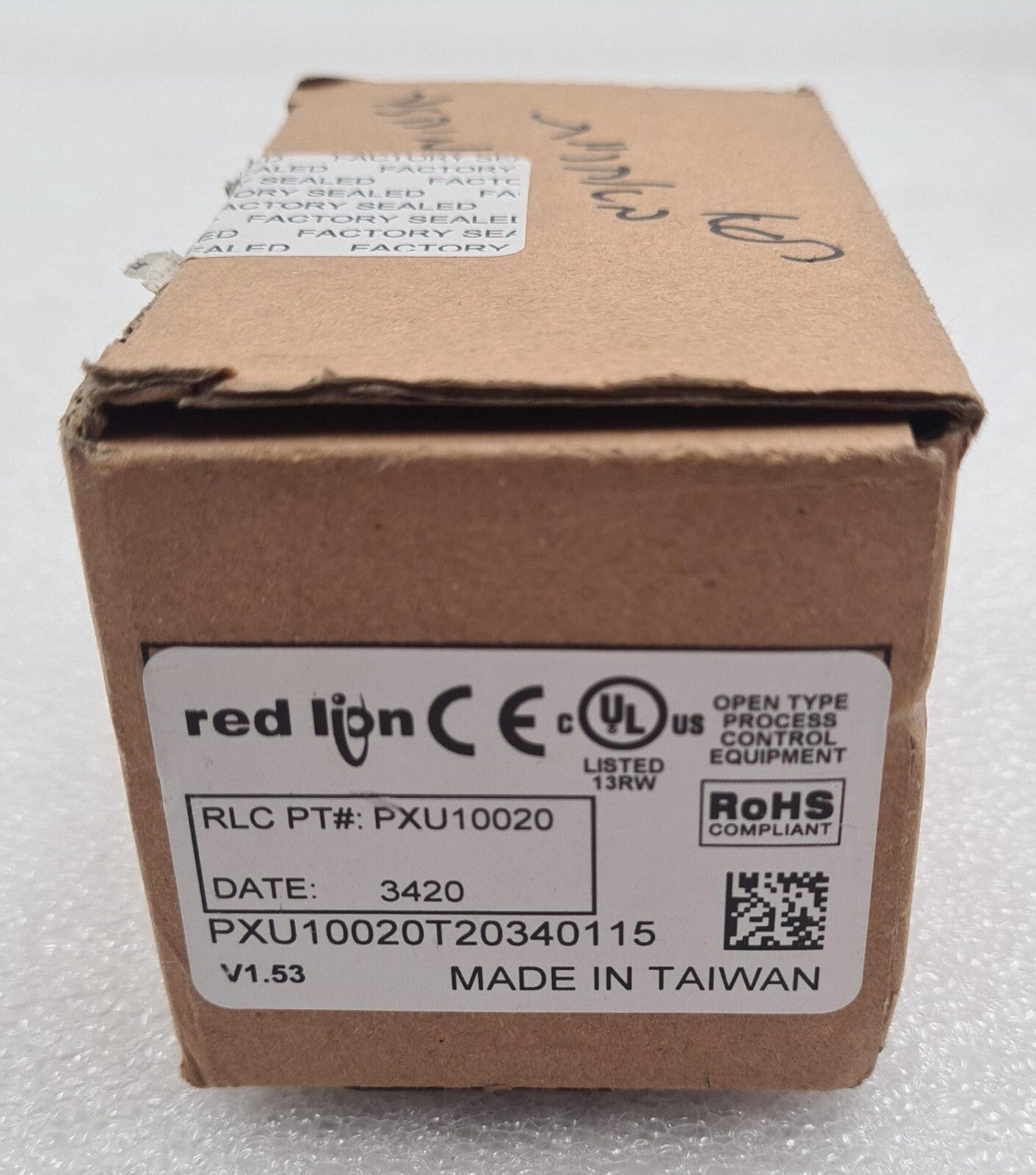 NEW - Red Lion PXU10020 V1.53 Temperature Controller 100-240V