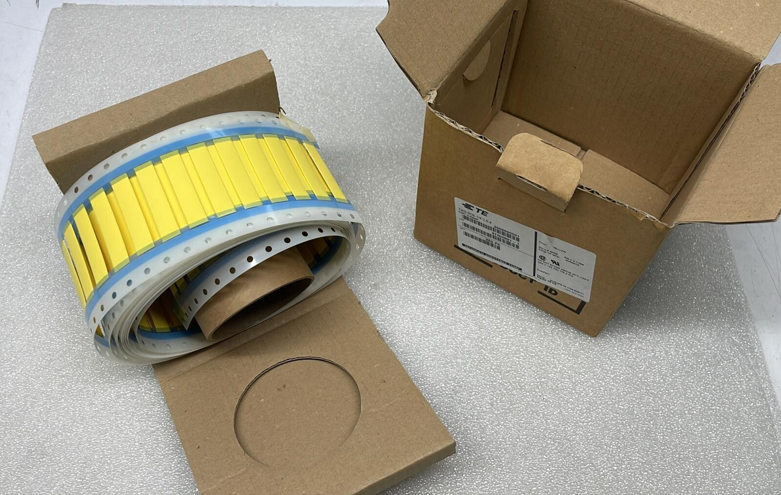 TE Connectivity TMS-SCE-1/4-2.0-4 YELLOW SHRINK EID 6.48mm RID 2.11mm