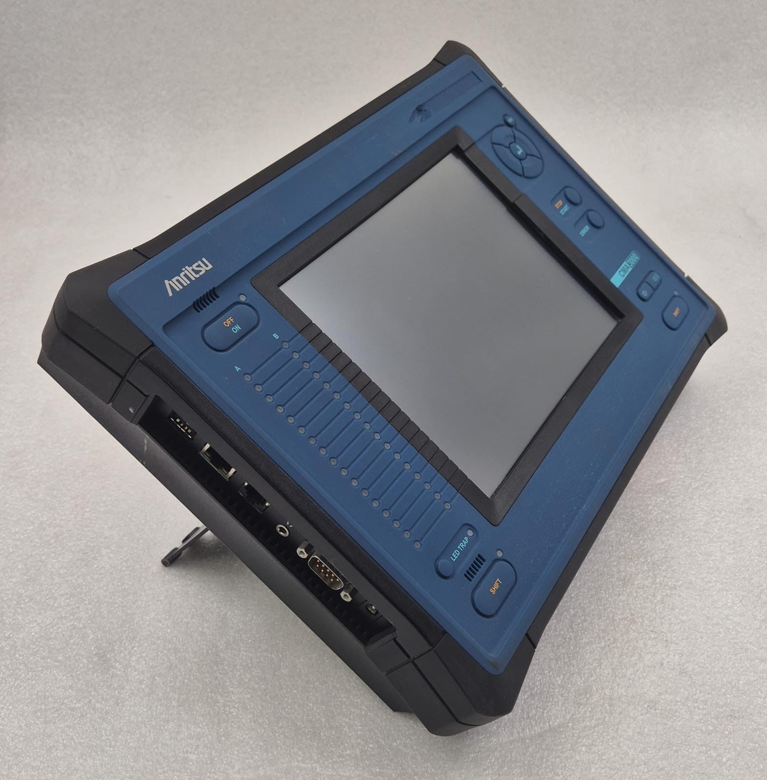 ANRITSU CMA3000 TESTEUR RESEAU ETHERNET W/ OPTICAL OPTION **FOR PARTS**