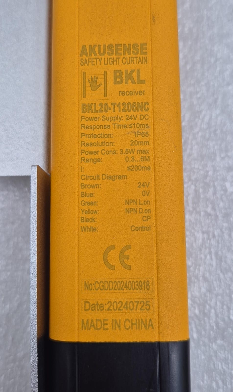 AKUSENSE BKL BKL20-T1206 Emitter & BKL20-T1206NC Receiver Safety Light Curtain