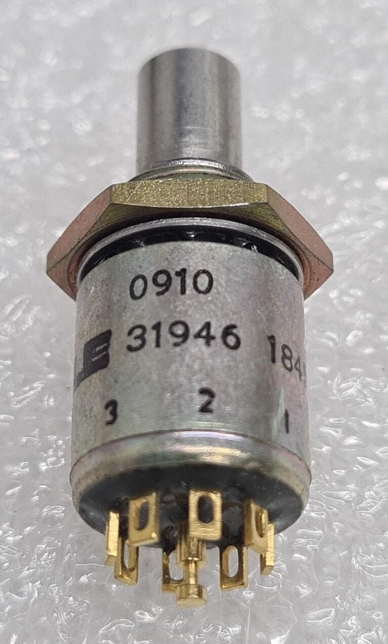 [LOT OF 7] NEW - COLE 31946 1845-102PQ Enclosed Rotary Switch