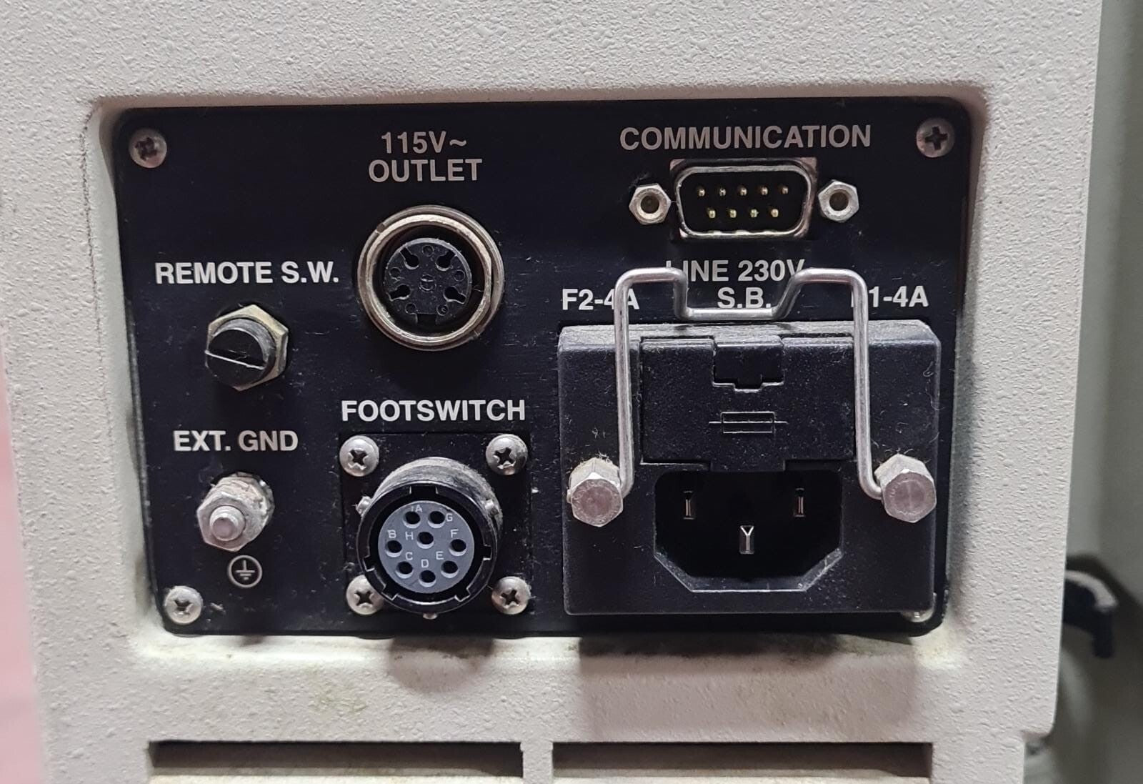 Laser Industries LTD Lumenis Sharplan Surgicenter 20C System 20W 230V **AS-IS