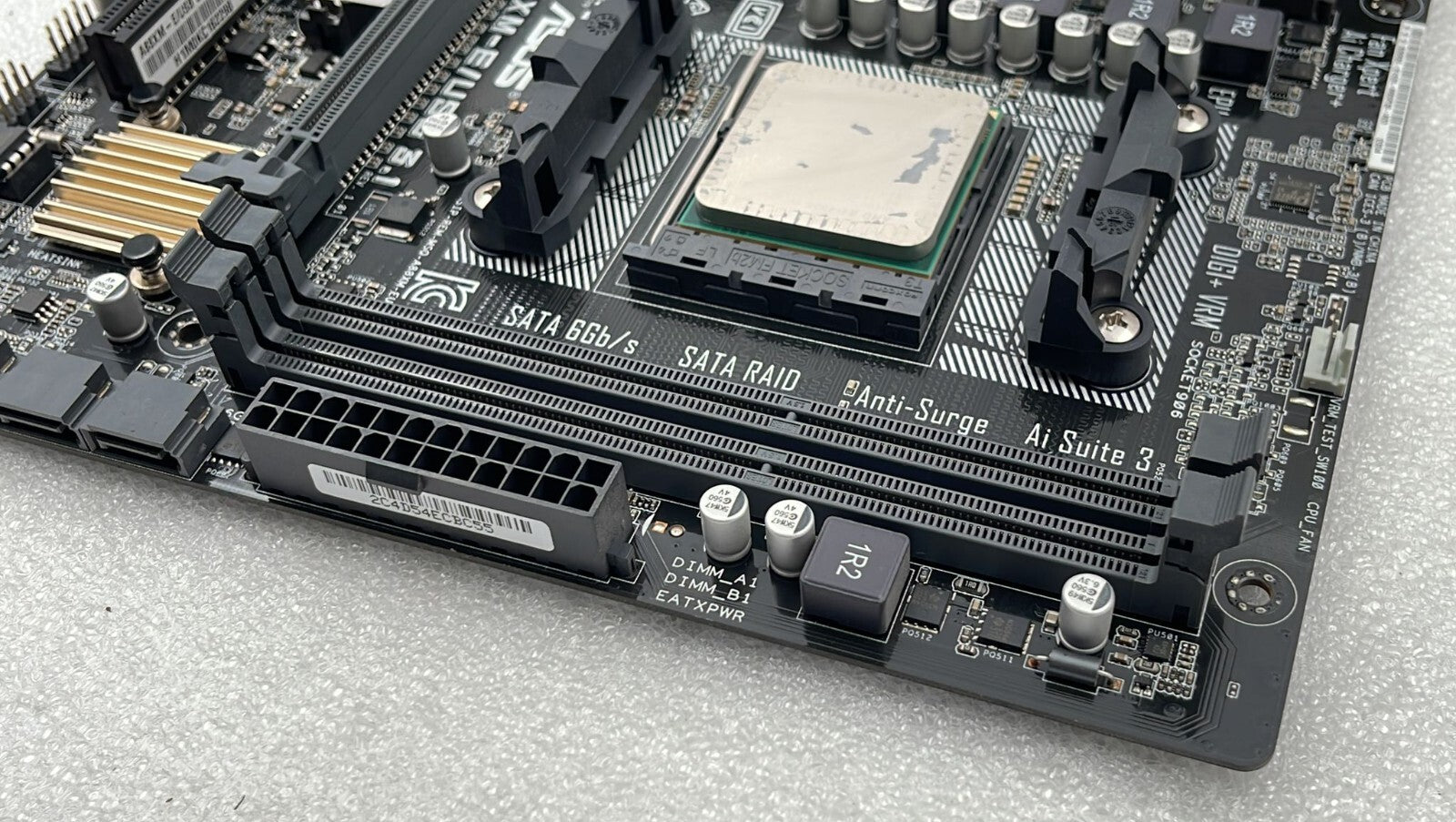 ASUS A88XM-E/USB 3.1 Motherboard W/ AMD A4-4000 CPU