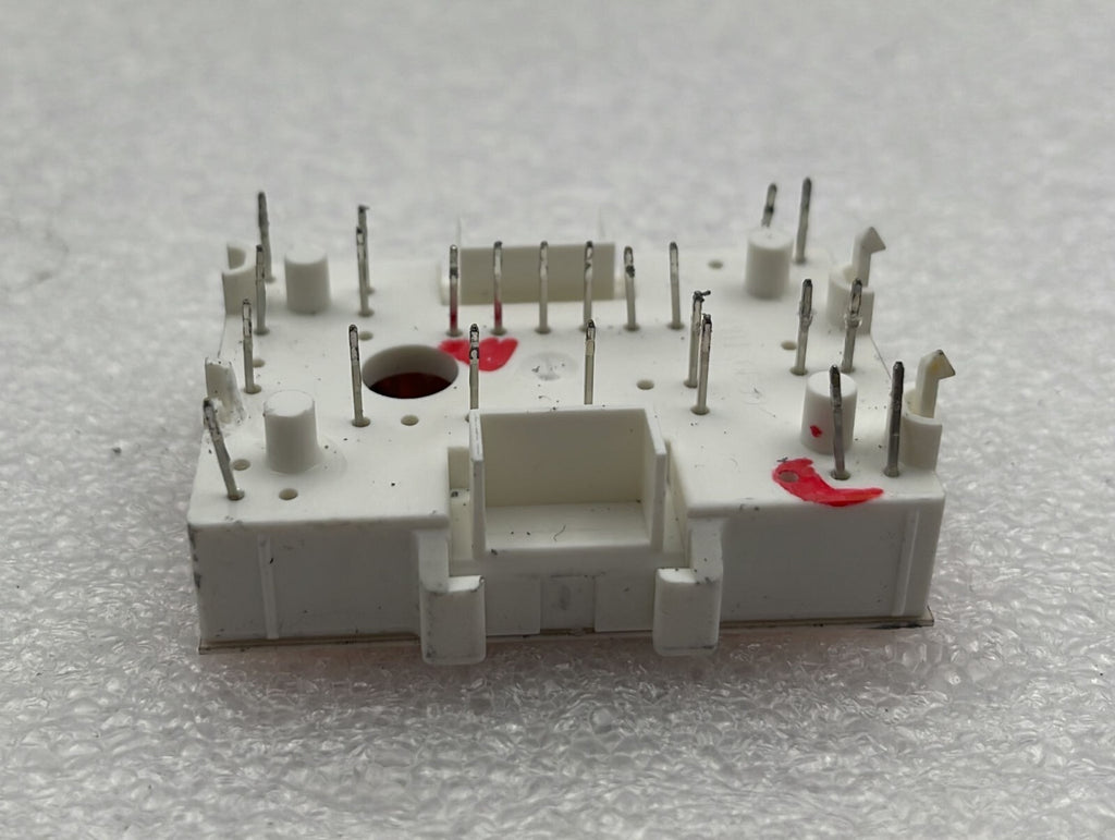 [LOT OF 5] Infineon FP30R06YE3 IGBT power module