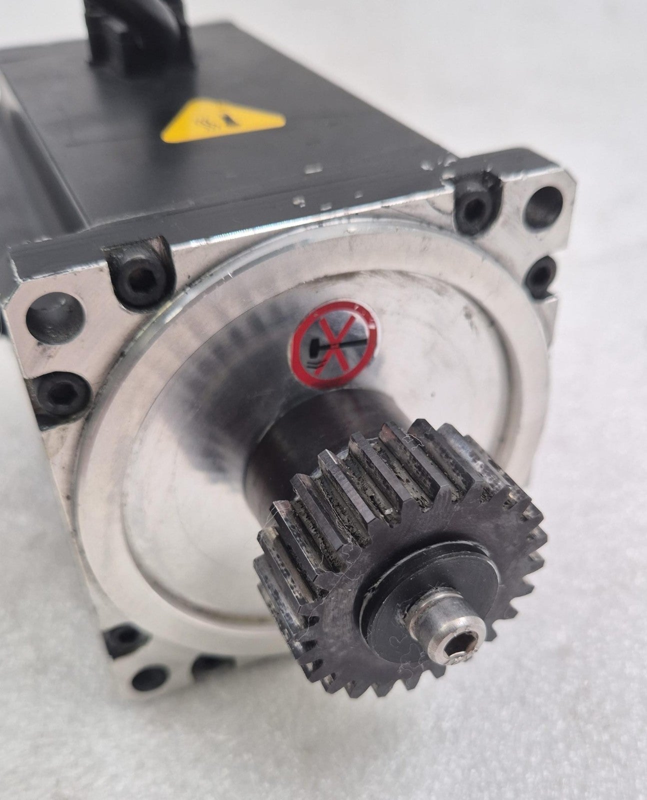 SEM High Density Servomotor HDM82E8-76S Servo Motor 8000 RPM 2.3Nm 610V