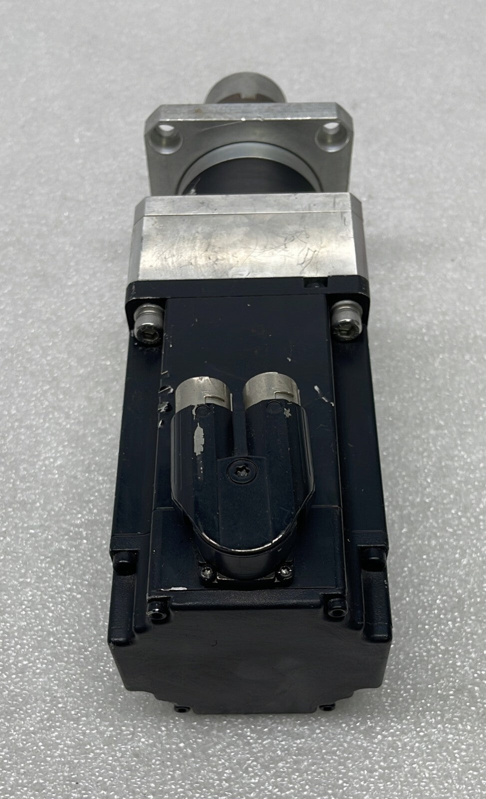 B&R Automation Servo Motor 8LVA33.R0021D000-0 W/ Gear 8GP40-060-004S1V3