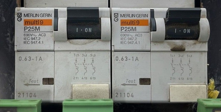 MERLIN GERIN UA Automatism Controller 220/240V 50/60Hz