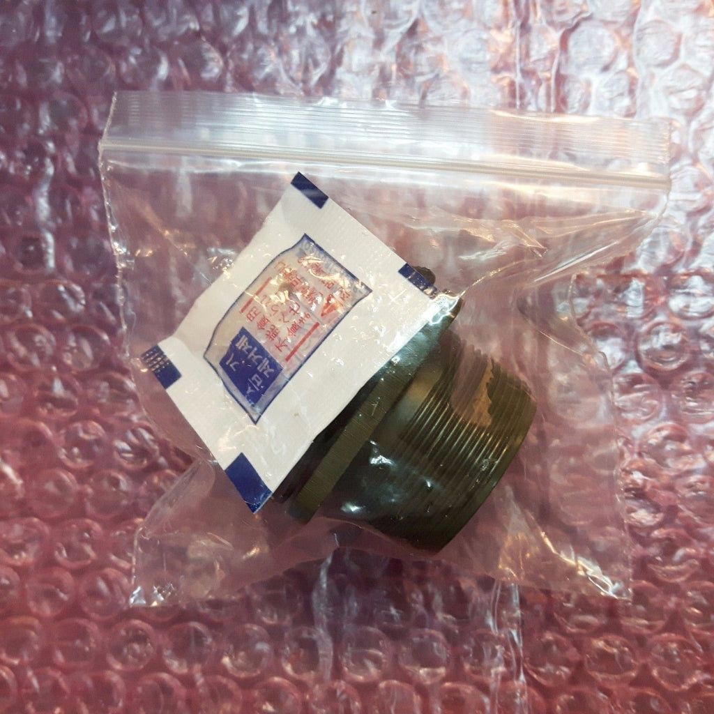 KUKDONG MS3102A 24-11PW Mil Spec 9 Pin Panel Mount Connector