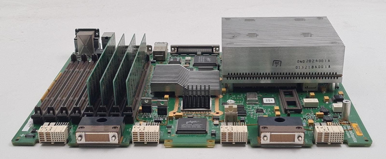 SGI Silicon Graphics Octane Motherboard 030-0887-005 B W/ 4* 64MB RAM