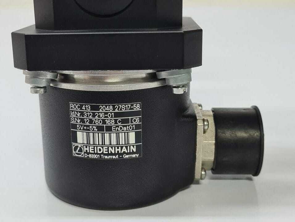 KOLLMORGEN SEIDEL SERVO MOTOR DBL2H00020-ROC413-24V w/ HEIDENHAIN ROC 413 2048