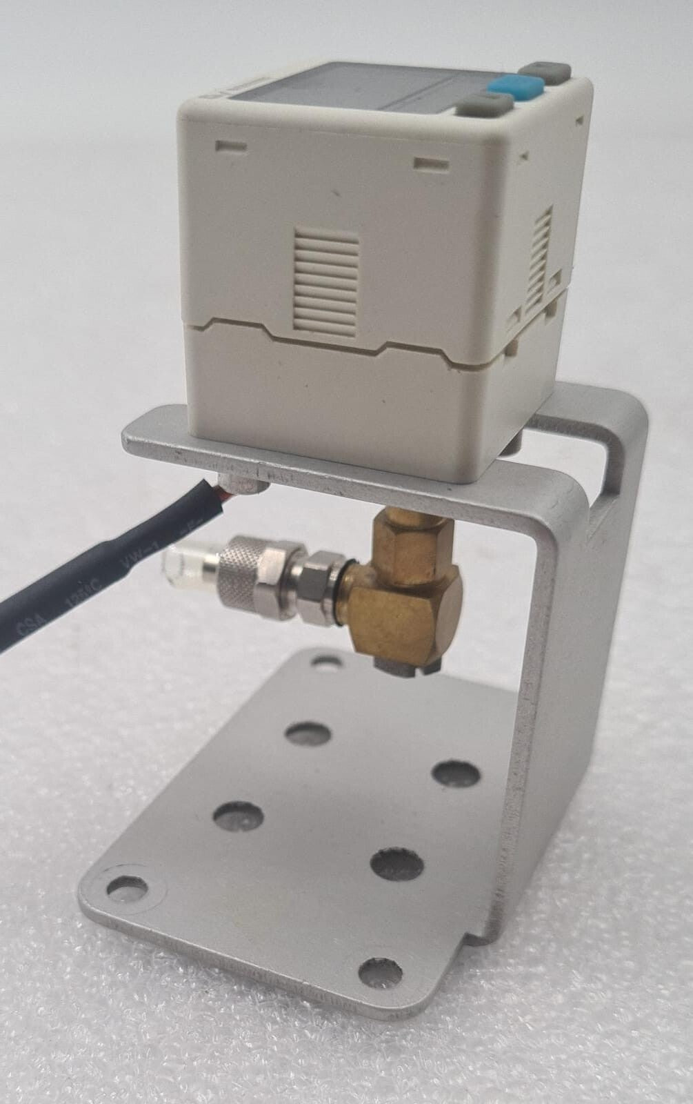 CONVUM MPS D42M5-NCA Digital Vacuum Pressure Flow Sensor DC12-24V