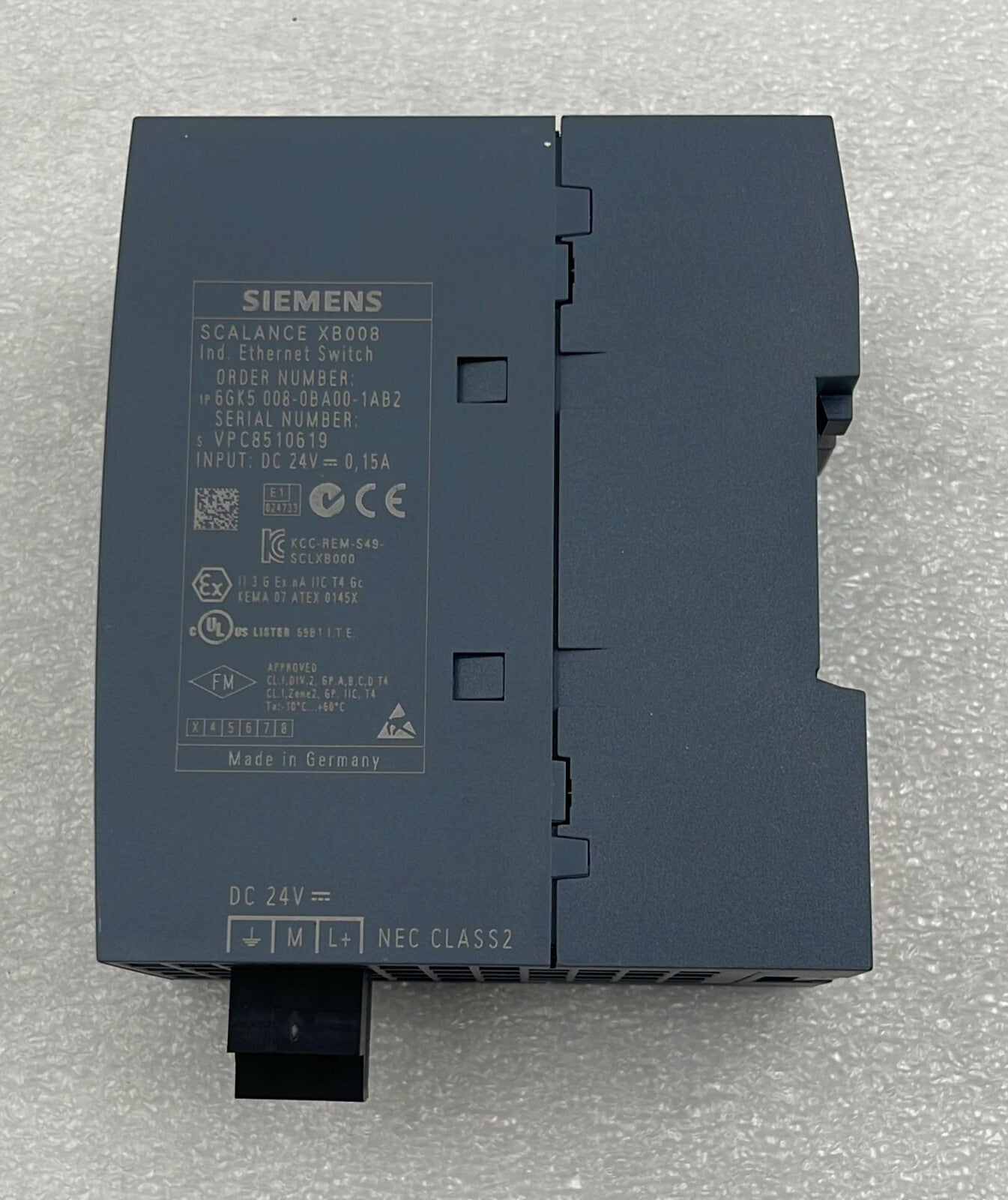 Siemens SIMATIC NET SCALANCE XB008 Enthernet Switch 6GK5 008-0BA00-1AB2 DC-24V