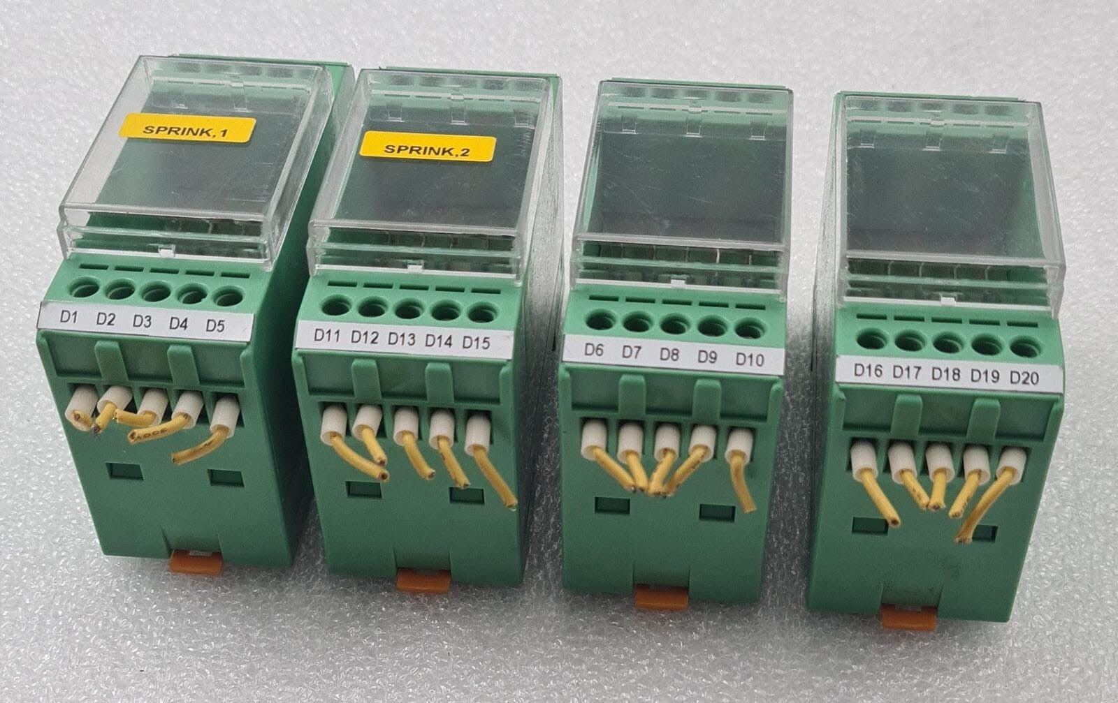 [LOT OF 4] Phoenix Contact 35.75 30 Terminal Block