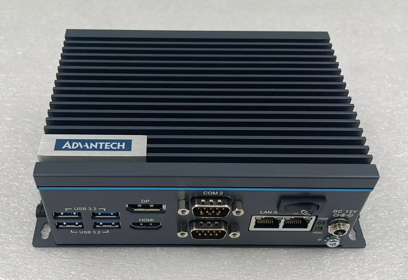 *NEW* Advantech UNO-238-85N1AE Compact IoT Edge Embedded Computer 8G RAM UNO-238