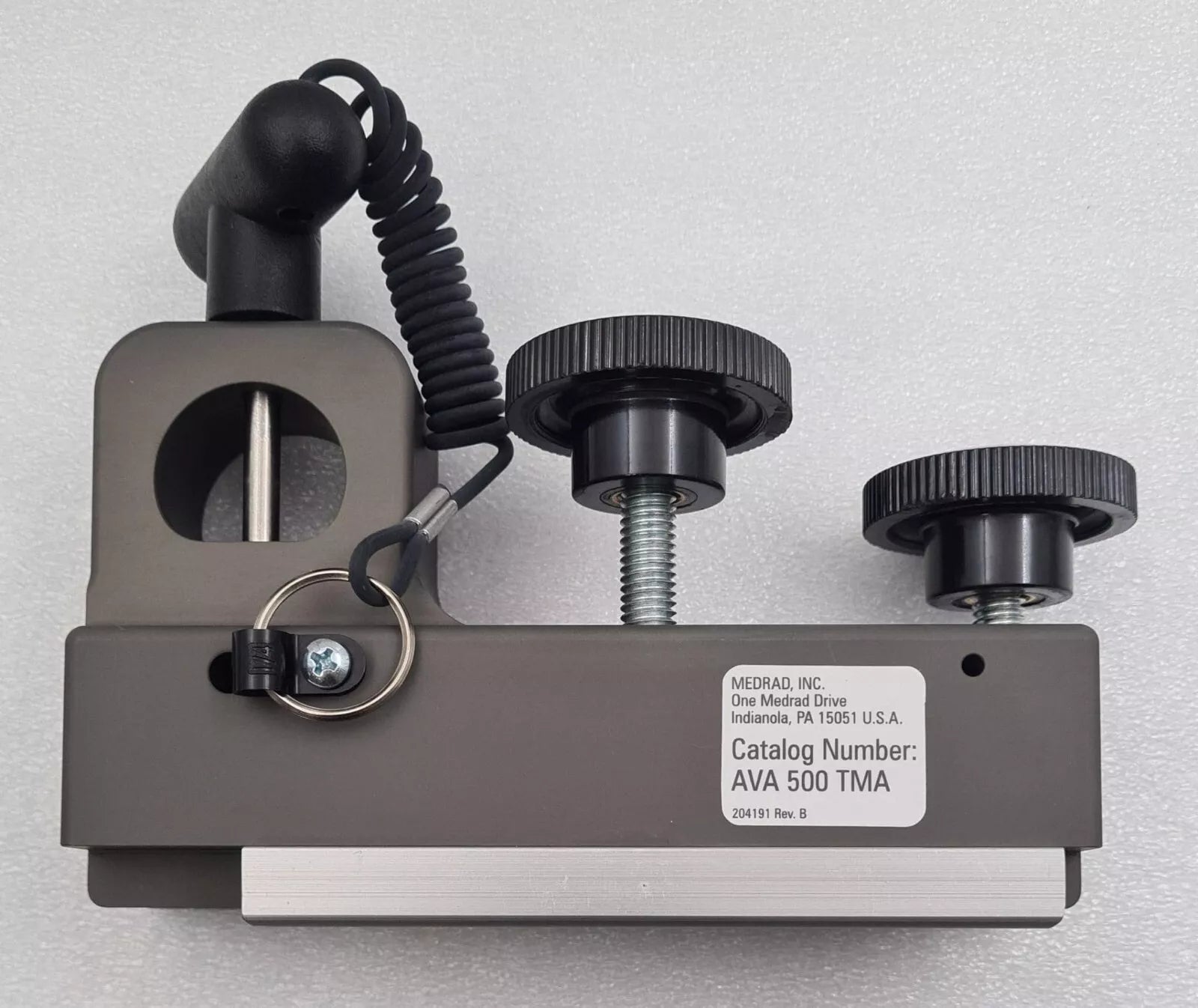 Medrad Avanta AVA 500 TMA 204191 Rev. B Dual Knob Bracket Table Mount Assembly