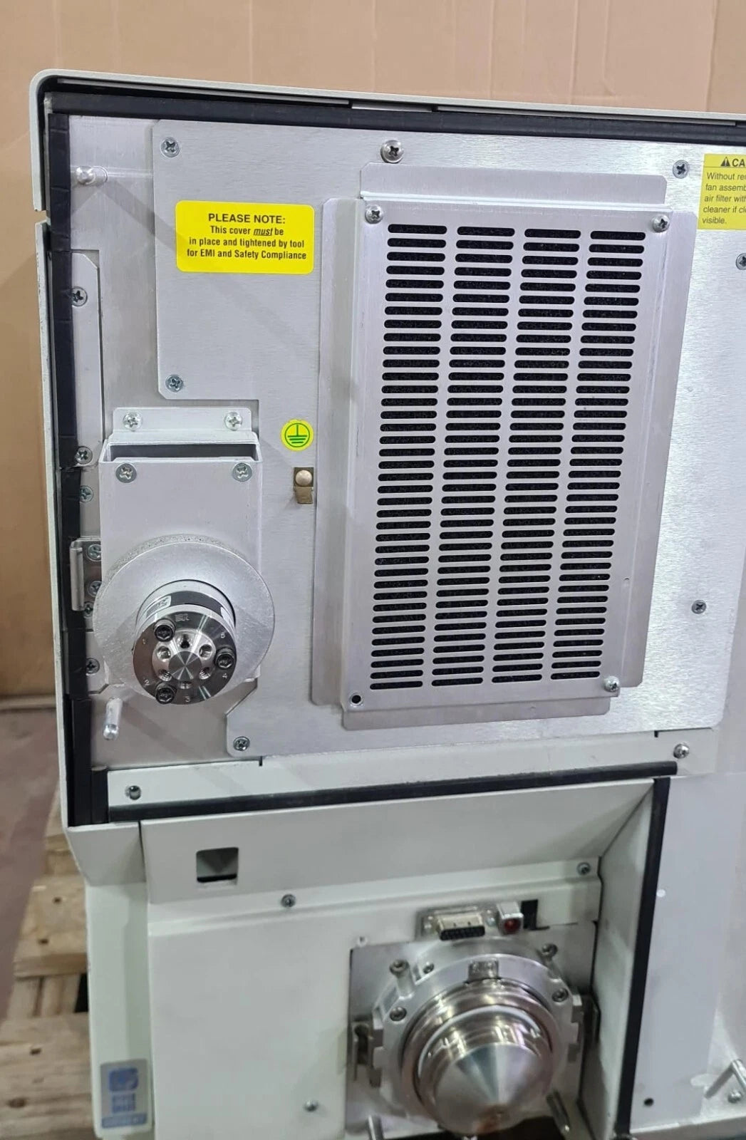 Thermo Fisher SCIENTIFIC TSQ Series QUANTUM ACCESS MAX Mass Spectrometer System