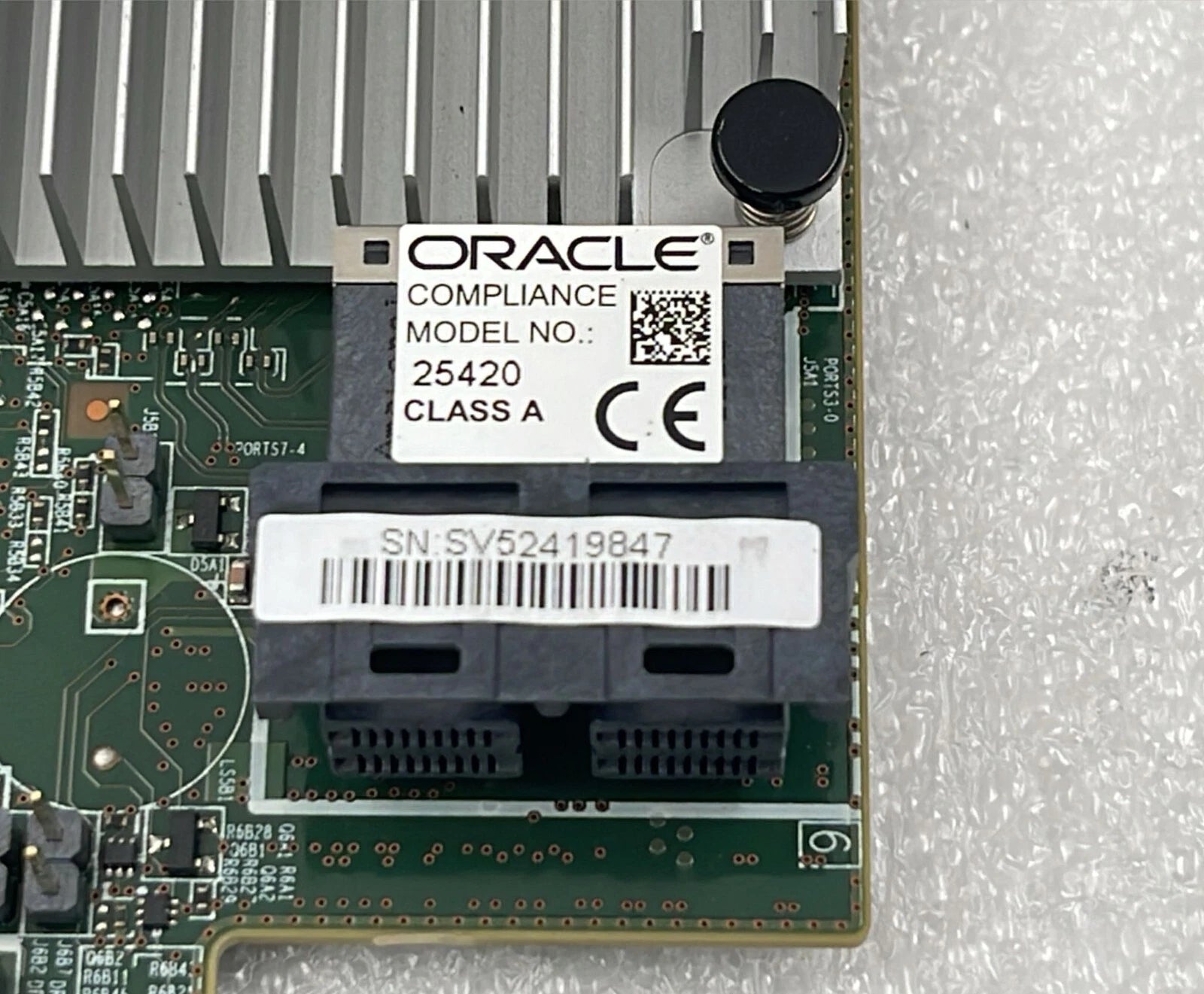 ORACLE MegaRAID SAS 9361-8i 12Gb/s SAS /SATA RAID 1G Cache CARD 7085209