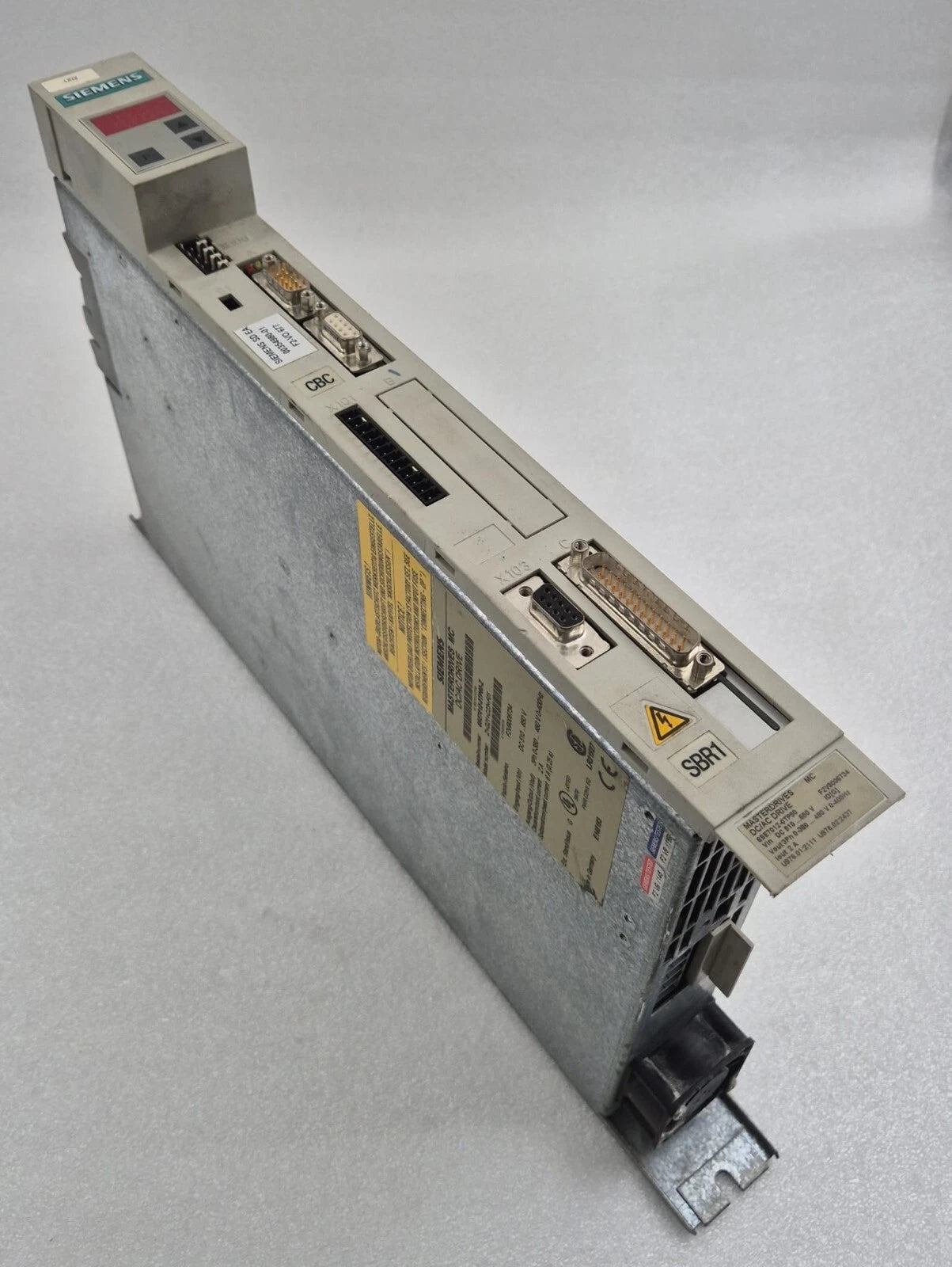 SIEMENS MASTERDRIVES MC DC/AC DRIVE 6SE7012-0TP50-Z Z=G21+C23+F01 Freq. Inverter