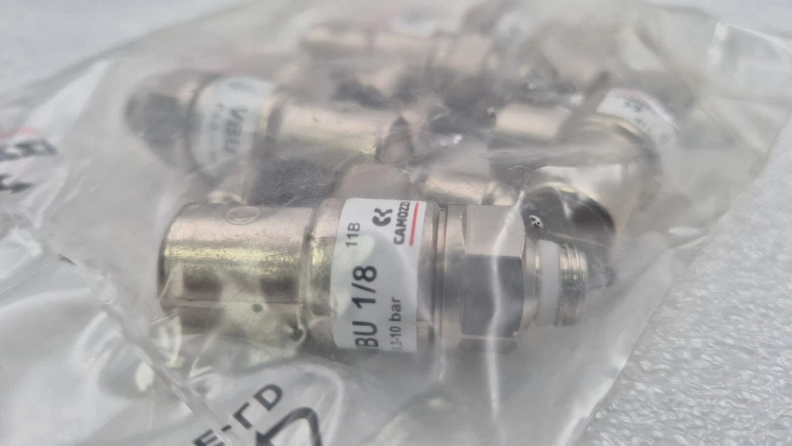 5PCS Camozzi VBU 1/8 30-7710-3056 Unidirectional Blocking Valve *New Sealed Pack