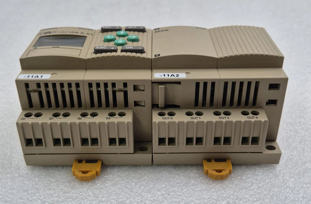 OMRON ZEN-10C1DR-D-V1 CPU UNIT & ZEN-8EDR IN/OUT UNIT PROGRAMMABLE RELAY