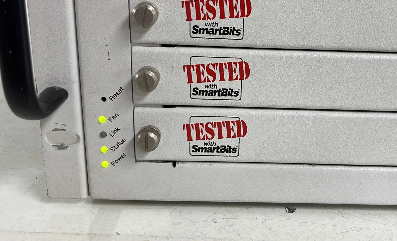 Spirent SmartBits SMB-6000B Multi performance Analysis System W/ 2* LAN-3101A