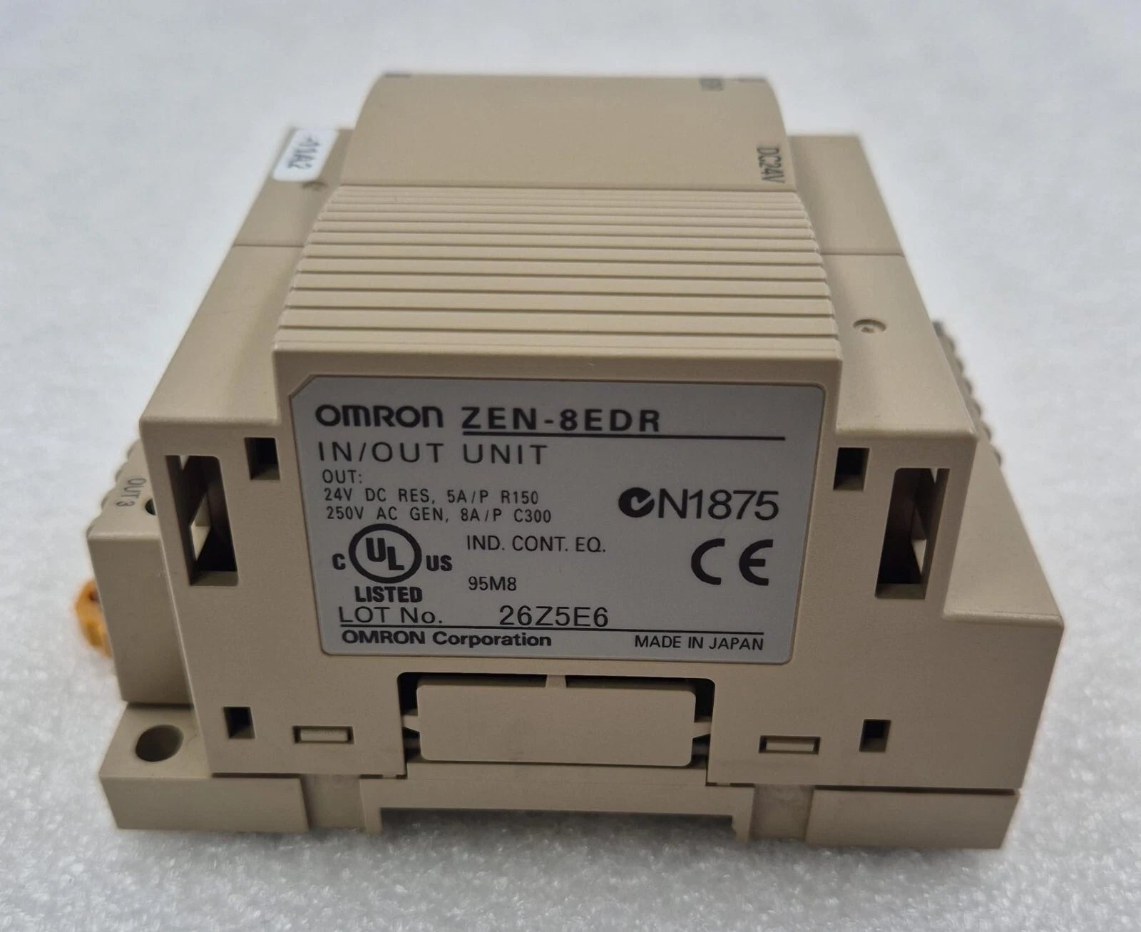 OMRON ZEN-10C1DR-D-V1 CPU UNIT & ZEN-8EDR IN/OUT UNIT PROGRAMMABLE RELAY