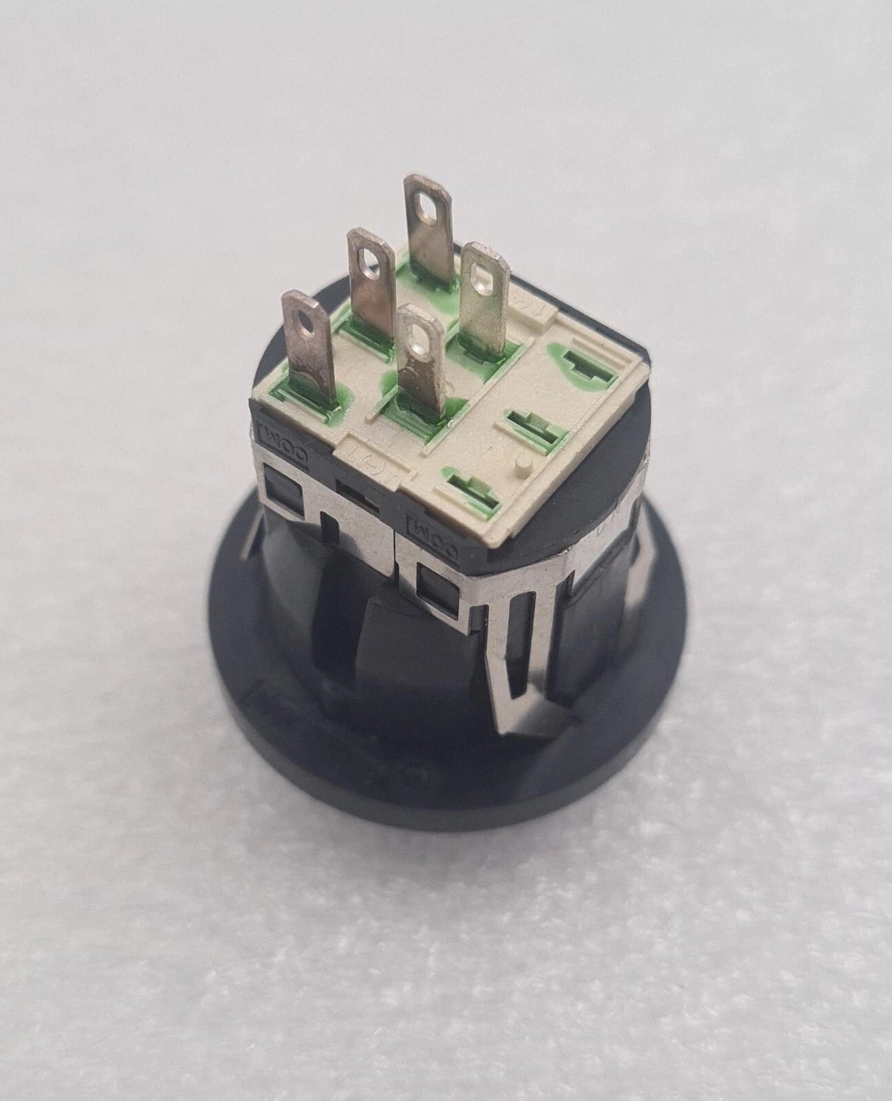 [LOT 3 PCS] NKK NIKKAI LB-15CK circular illuminated BLACK push button switch NEW