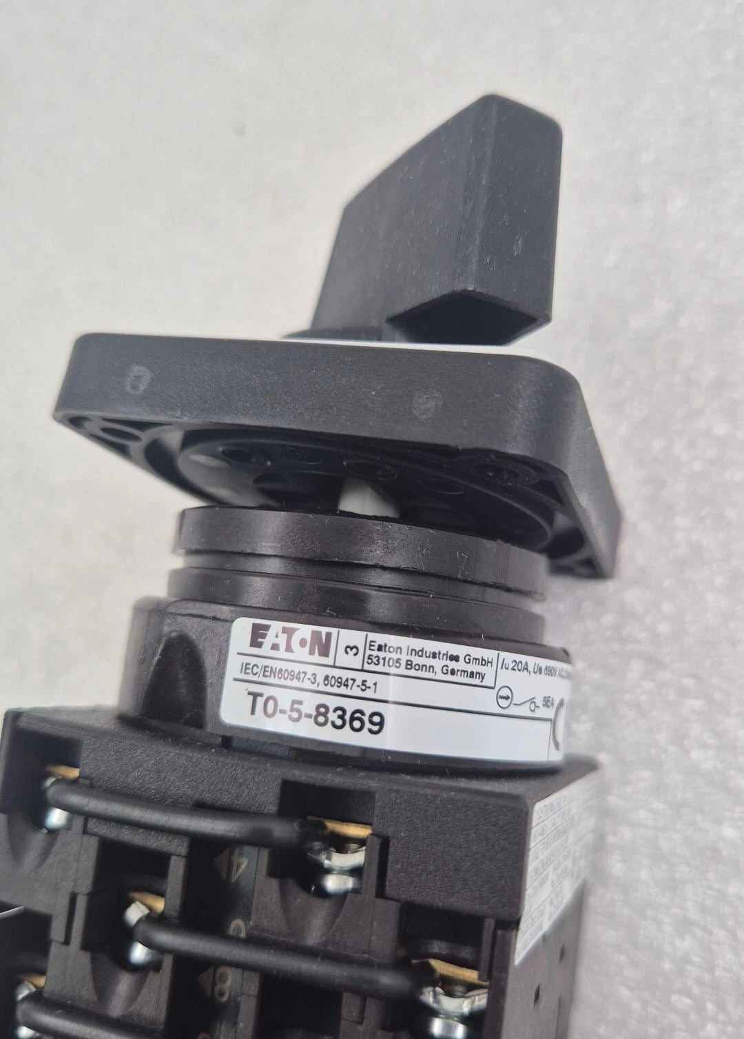 **NEW** Eaton T0-5-8369/E Toggle Switch Kit T0-5-8369 Change over switch 2-way