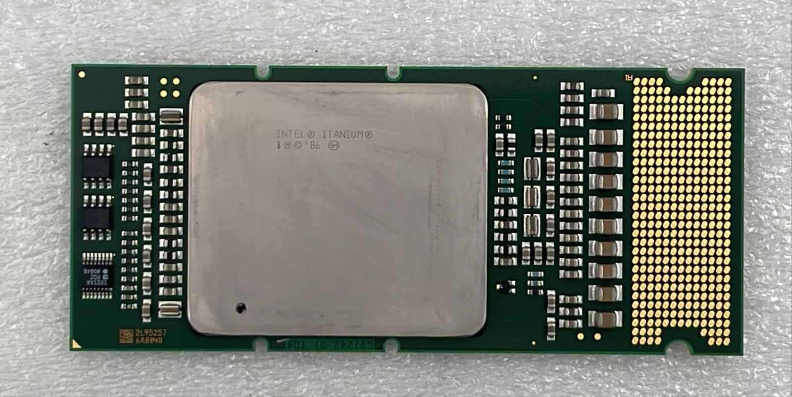 [LOT 4 PCS] intel ITANIUM 3MTV-9140 Server CPU Processor 9140N SLAB7 1.6 GHz 18M