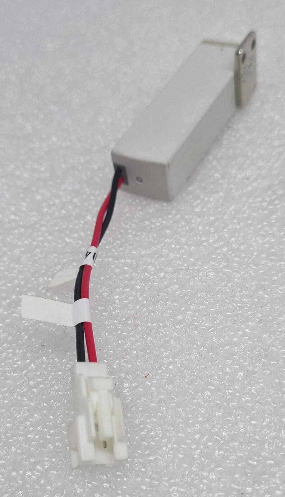 [LOT OF 4 PCS] SMC LVM10R1-5A-1 LVM 10R CHEMICAL VALVE 2 PORT