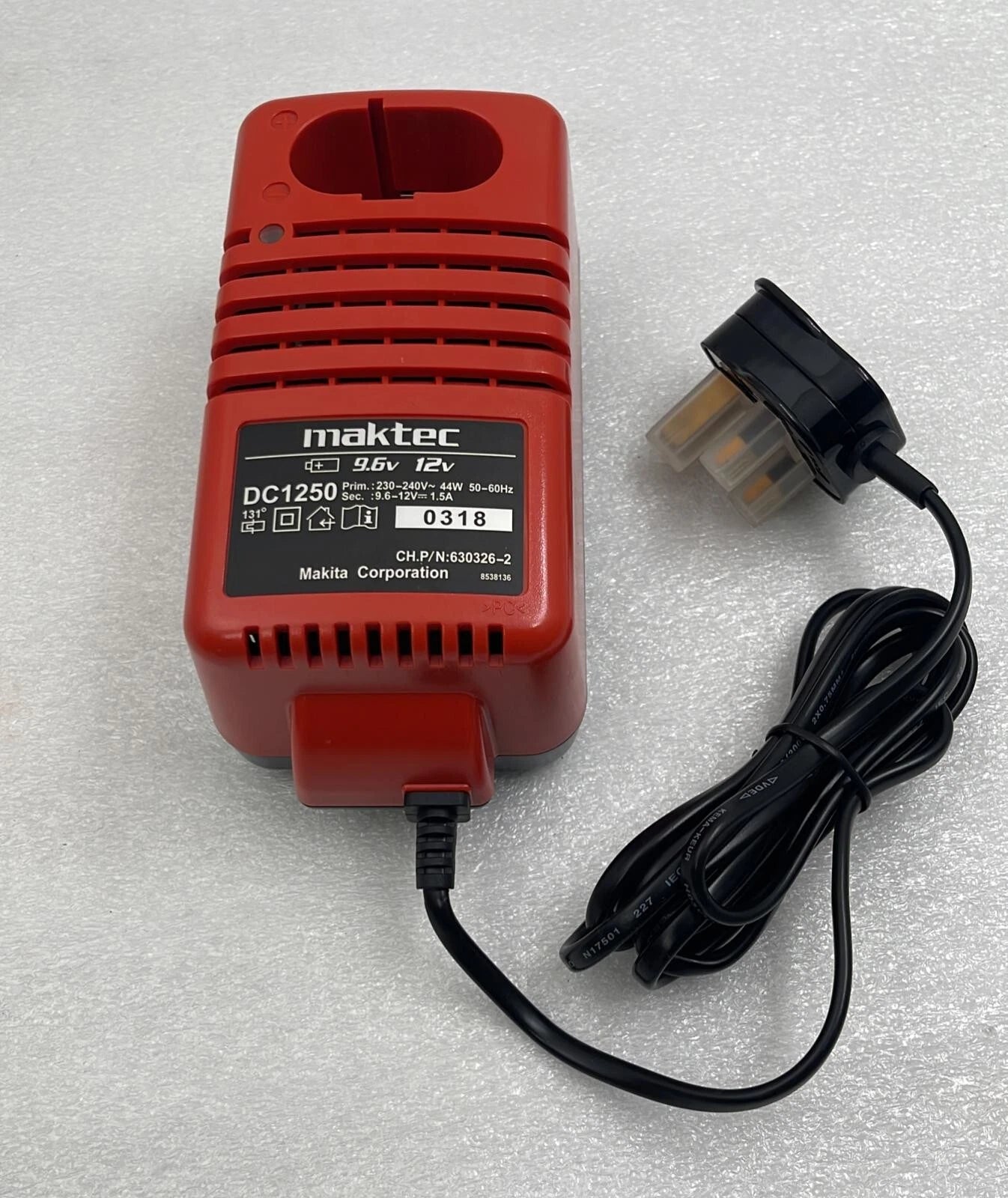 [LOT 12 PCS] Maktec By Makita DC1250 Ni-Cd 9.6-12V Battery Charger
