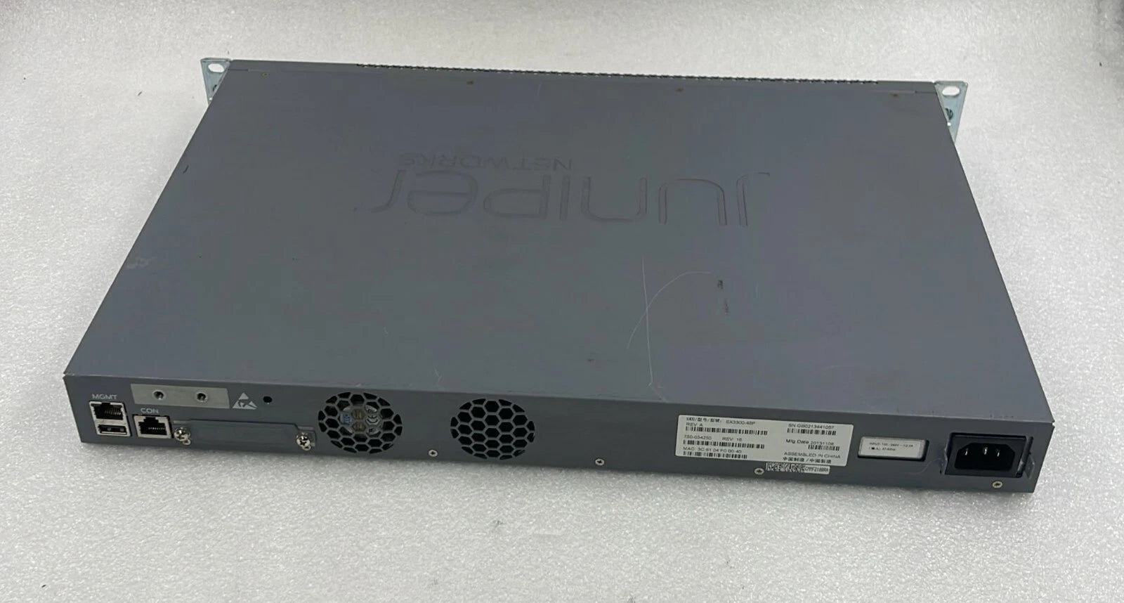 Juniper Networks EX3300 Series Ethernet Switch EX3300-48P 48-Port Gigabit BASE-T