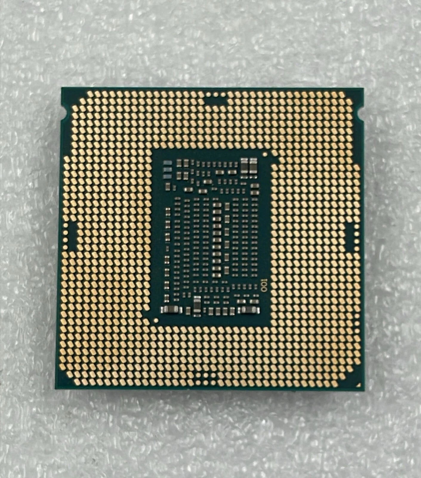 Intel Xeon E-2226GE SRGQW 3.4GHz LGA 1151 DDR4 6-Core CPU Processor