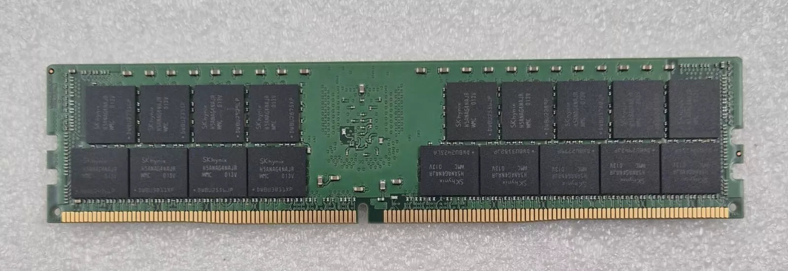 SK Hynix 64GB 2Rx4 PC4-2933Y HMAA8GR7AJR4N-WM ECC RDIMM Server Memory RAM