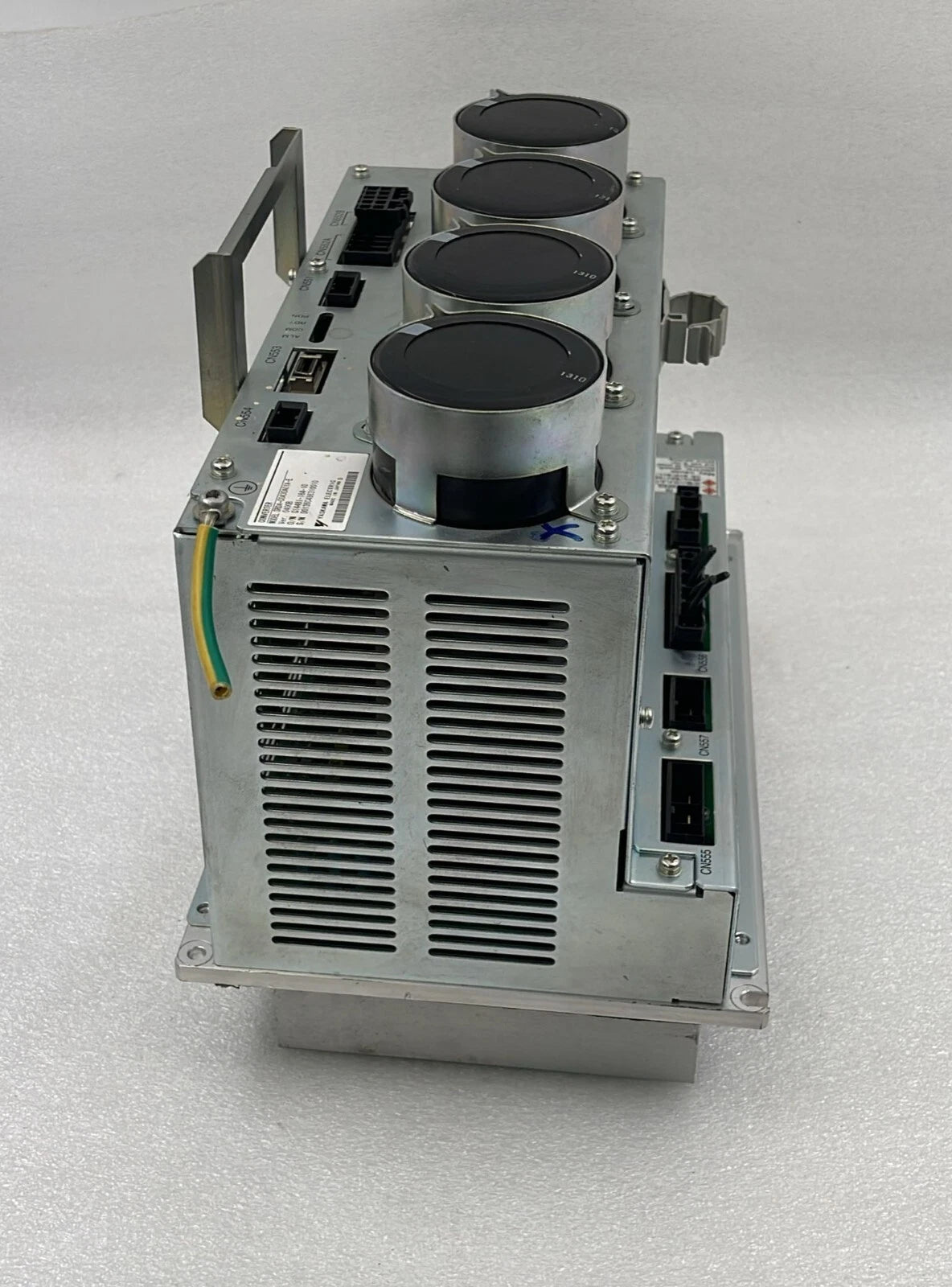 Yaskawa SRDA-COA30A01A-E converter servo drive control module