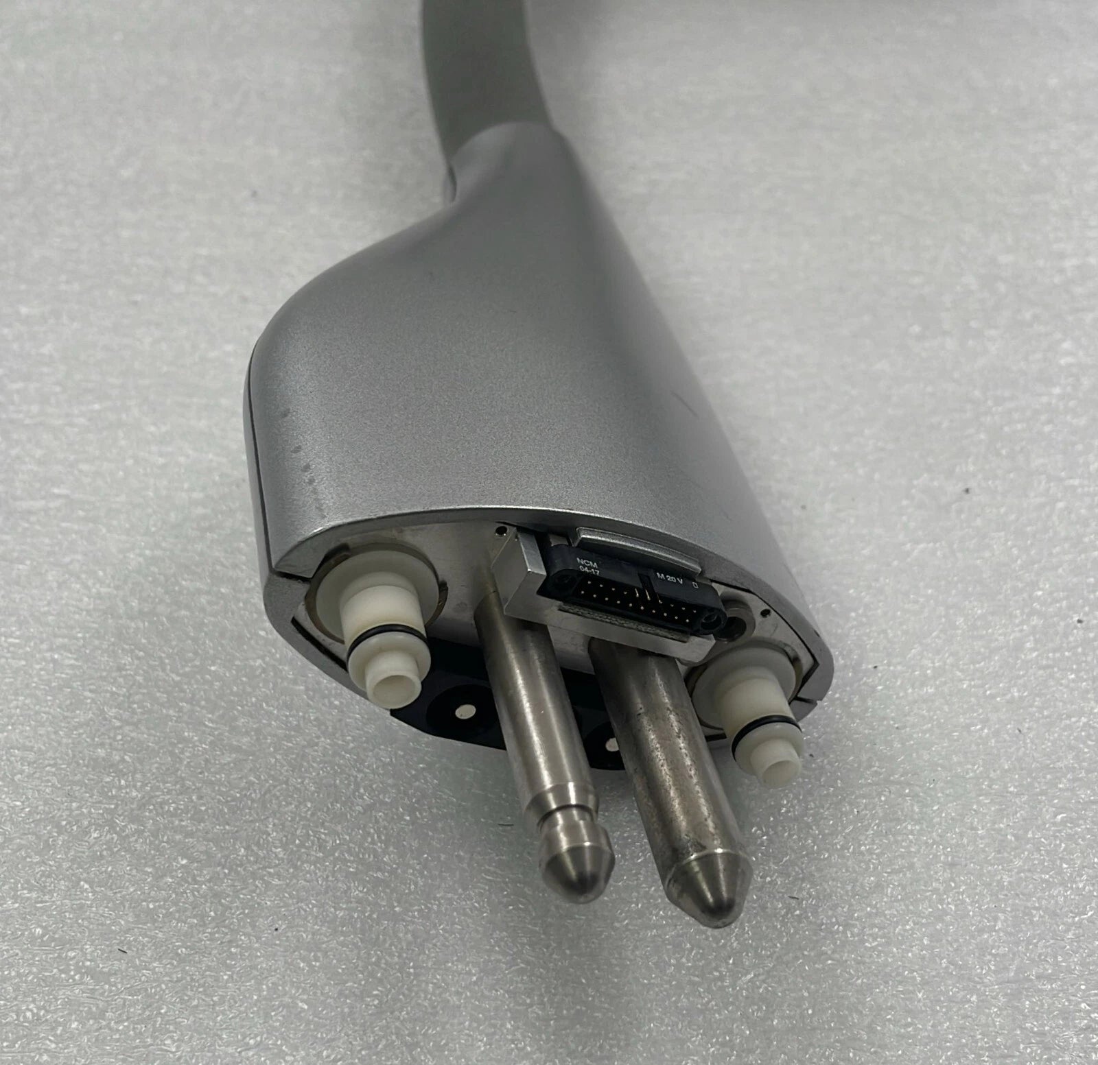 Lumenis Nd:YAG laser handpiece rear connector view
