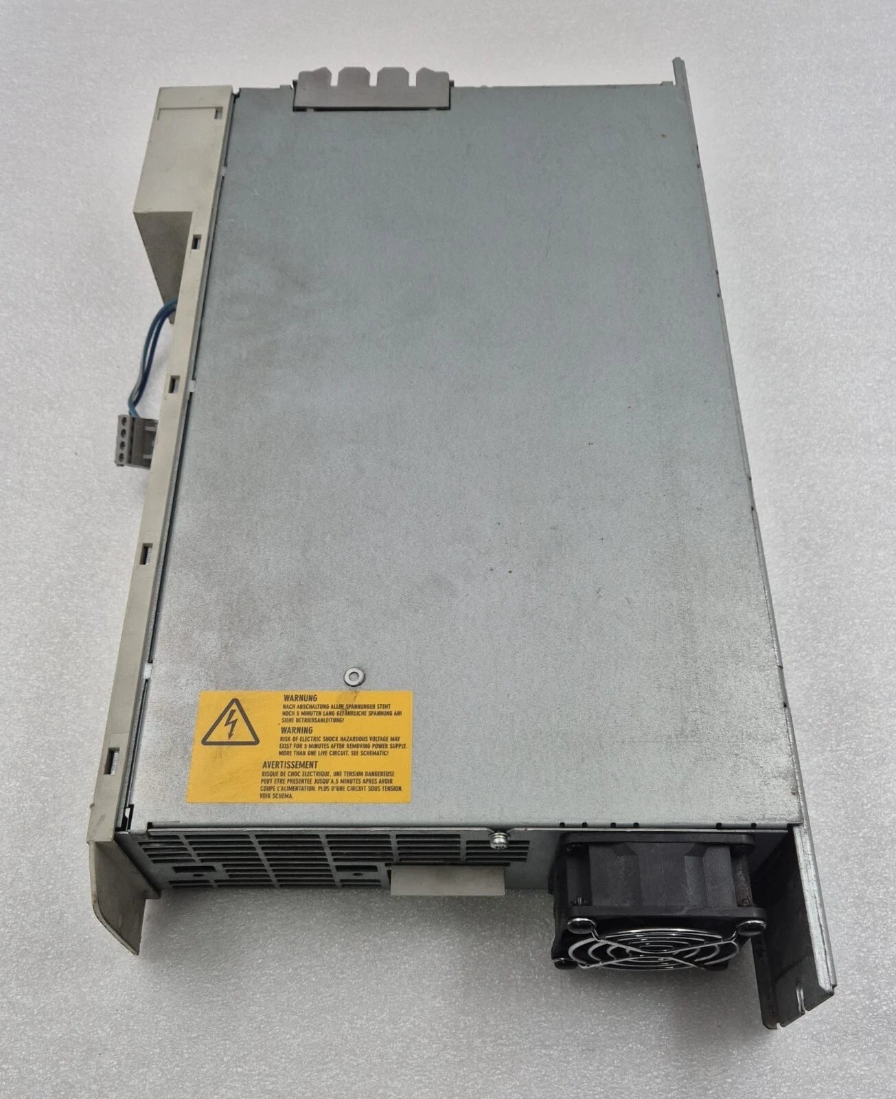 SIEMENS MASTERDRIVES MC AC/AC DRIVE 6SE7013-0EP50-Z Z=G21+C23+F01 Freq. Inverter