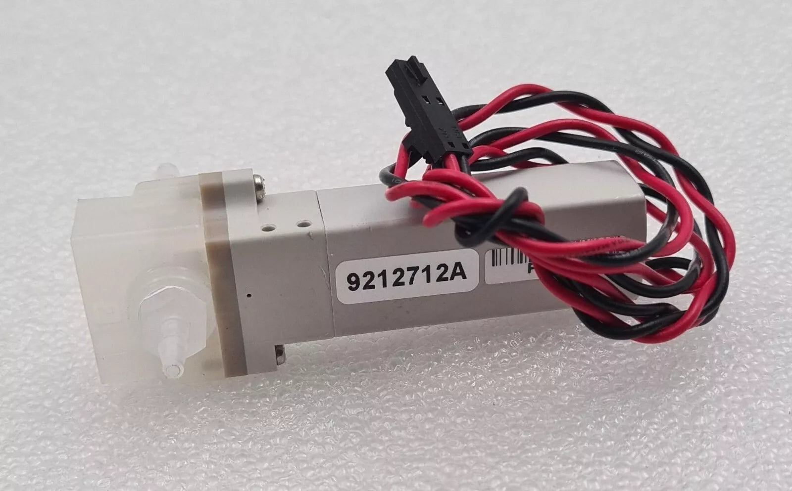 SMC LVM115-5A1-X59 LVM 115 CHEMICAL VALVE 3 PORT