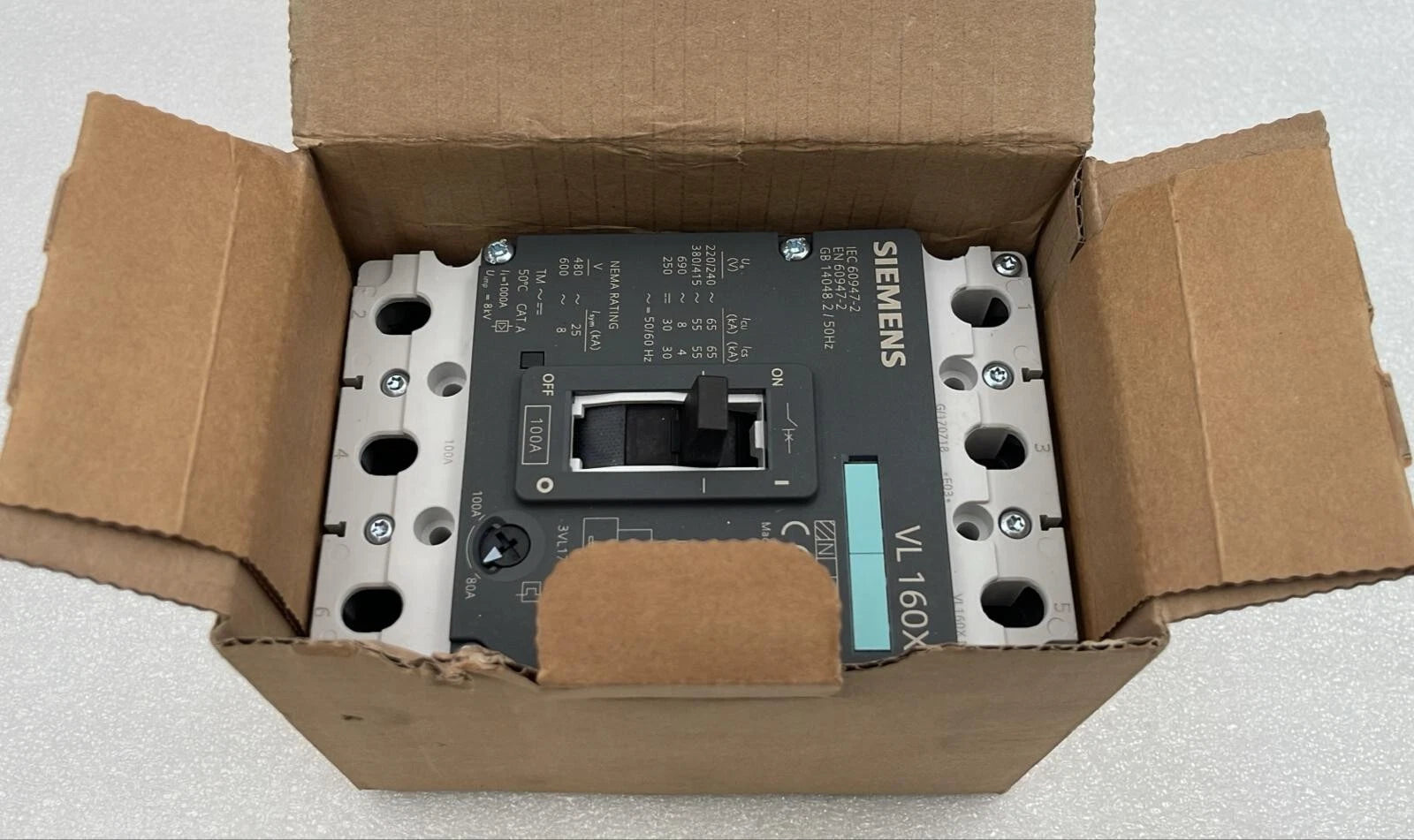 Siemens VL160X Circuit Breaker 3VL1710-1DD33-0AA0